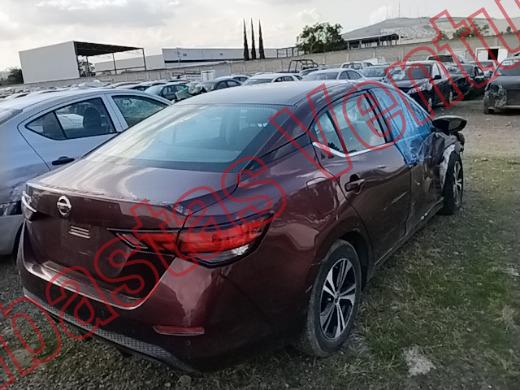 NISSAN SENTRA 2021, foto 5 de 19