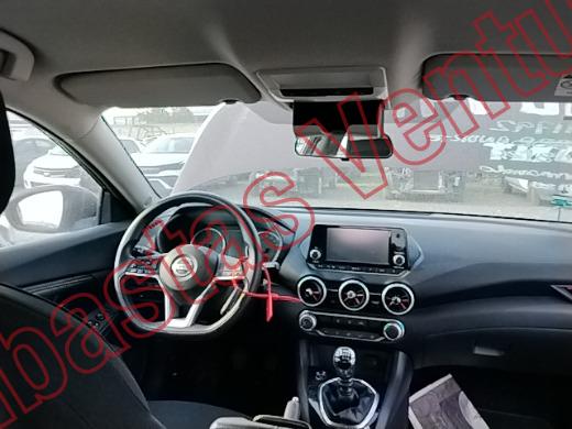 NISSAN SENTRA 2021, foto 14 de 19