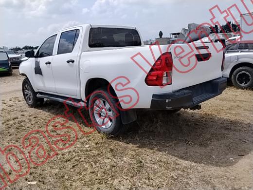 TOYOTA HILUX 2017, foto 7 de 19