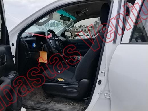 TOYOTA HILUX 2017, foto 17 de 19