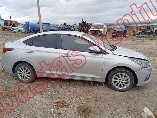 HYUNDAI ACCENT 2018, foto 4 de 19