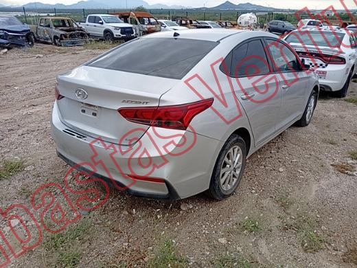 HYUNDAI ACCENT 2018, foto 5 de 19