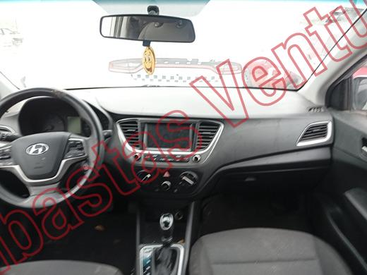 HYUNDAI ACCENT 2018, foto 14 de 19