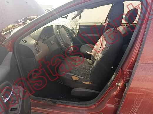 RENAULT DUSTER 2018, foto 17 de 19
