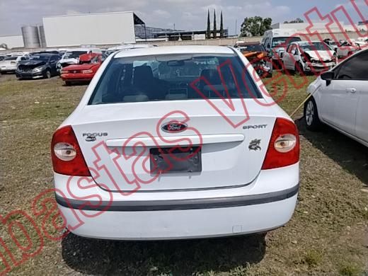 FORD FOCUS 2007, foto 6 de 19