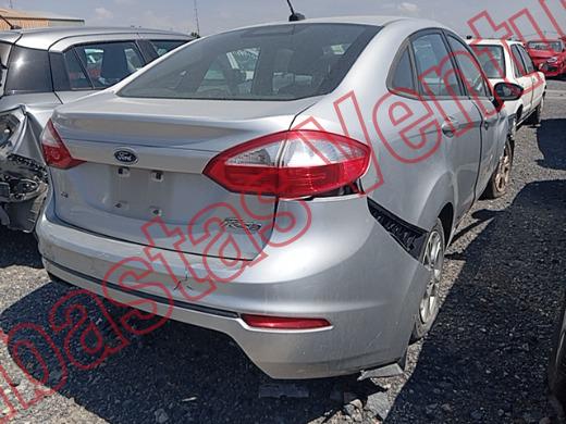 FORD FIESTA 2015, foto 5 de 19