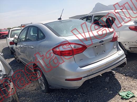 FORD FIESTA 2015, foto 7 de 19