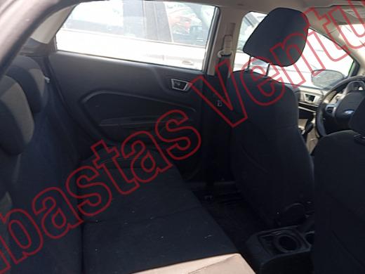 FORD FIESTA 2015, foto 13 de 19