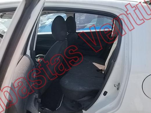 MITSUBISHI MIRAGE 2016, foto 16 de 19