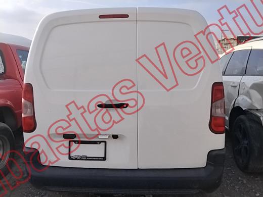 PEUGEOT PARTNER 2022, foto 6 de 19