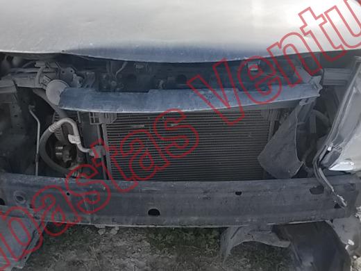 NISSAN VERSA 2016, foto 18 de 19
