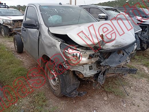 TOYOTA HILUX 2021, foto 3 de 19