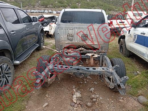 TOYOTA HILUX 2021, foto 6 de 19