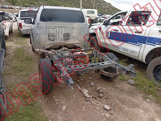 TOYOTA HILUX 2021, foto 7 de 19