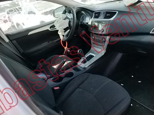 NISSAN SENTRA 2013, foto 12 de 19
