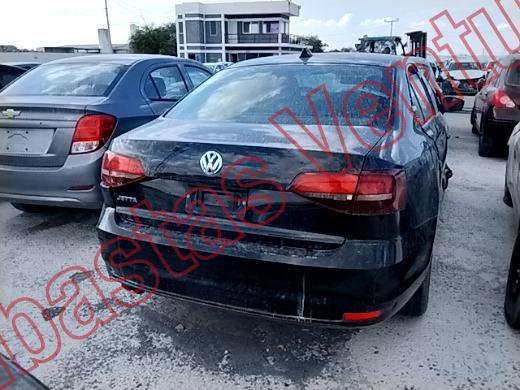 VOLKSWAGEN JETTA 2018, foto 6 de 19