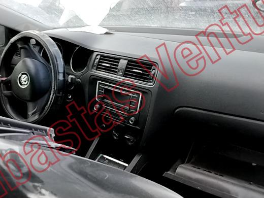 VOLKSWAGEN JETTA 2018, foto 14 de 19