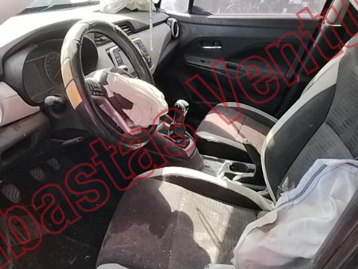 NISSAN VERSA 2021, foto 17 de 19