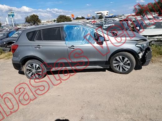 SUZUKI S CROSS 2019, foto 4 de 19
