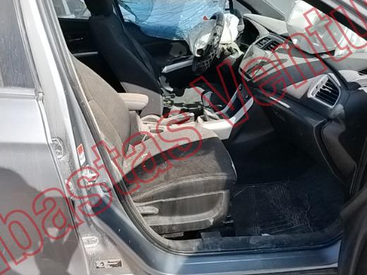 SUZUKI S CROSS 2019, foto 12 de 19