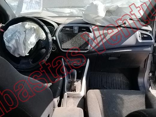SUZUKI S CROSS 2019, foto 14 de 19