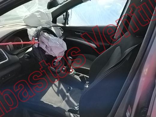SUZUKI S CROSS 2019, foto 17 de 19