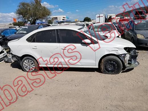 VOLKSWAGEN VENTO 2017, foto 4 de 19