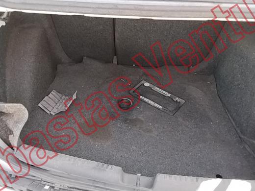 VOLKSWAGEN VENTO 2017, foto 15 de 19