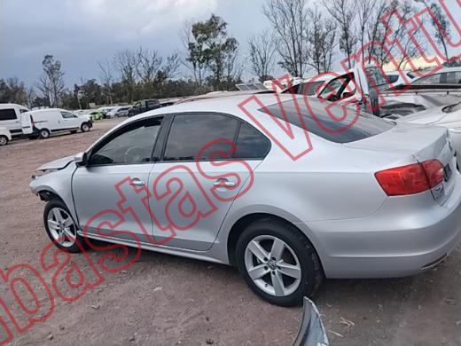 VOLKSWAGEN JETTA 2013, foto 8 de 19