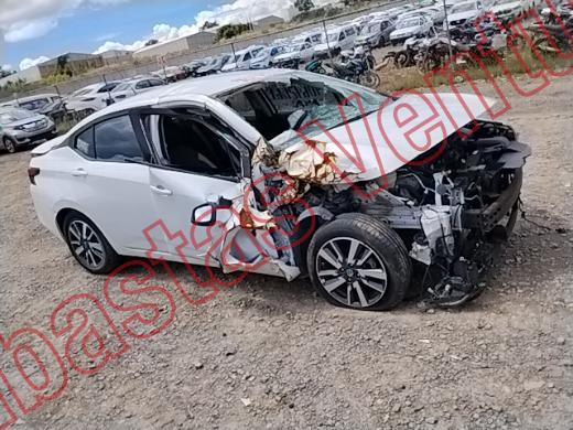 NISSAN VERSA 2020, foto 4 de 19
