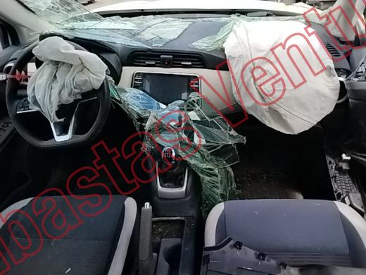NISSAN VERSA 2020, foto 14 de 19