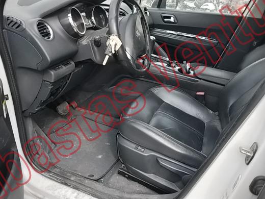 PEUGEOT 3008 2016, foto 17 de 19