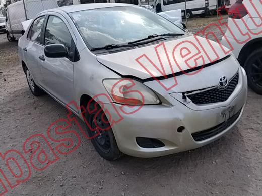 TOYOTA YARIS 2008, foto 3 de 19