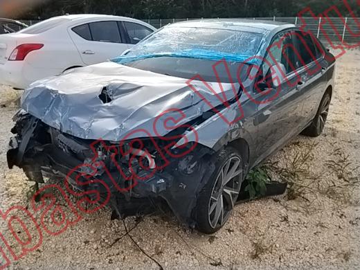 VOLKSWAGEN JETTA 2020, foto 1 de 19