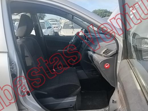 TOYOTA AVANZA 2020, foto 12 de 19