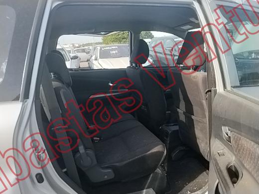 TOYOTA AVANZA 2020, foto 13 de 19
