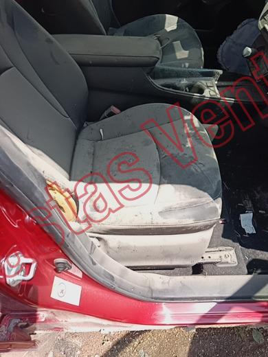 TOYOTA PRIUS 2021, foto 12 de 19