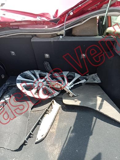 TOYOTA PRIUS 2021, foto 15 de 19