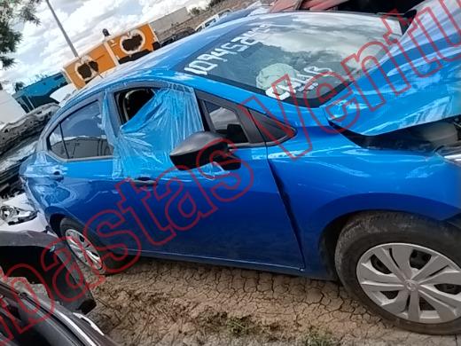 NISSAN VERSA 2025, foto 4 de 19