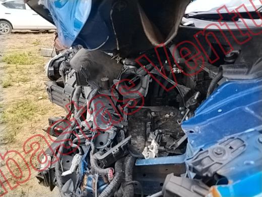 NISSAN VERSA 2025, foto 9 de 19