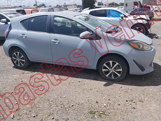 TOYOTA PRIUS 2019, foto 4 de 19