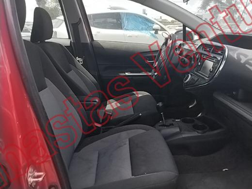 TOYOTA PRIUS 2019, foto 12 de 19