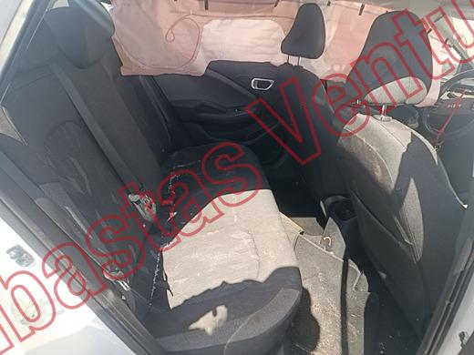 KIA K3 2025, foto 13 de 19
