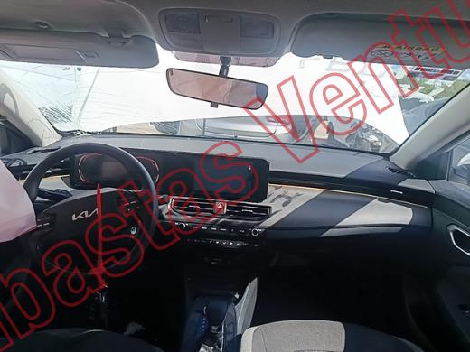 KIA K3 2025, foto 14 de 19