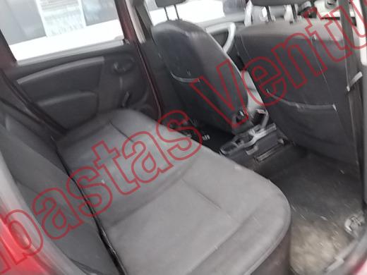 RENAULT DUSTER 2013, foto 13 de 19