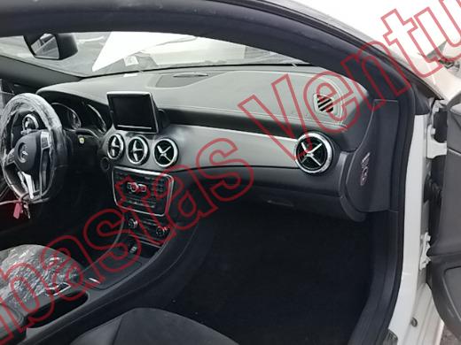 MERCEDES BENZ CLA250 2013, foto 14 de 19