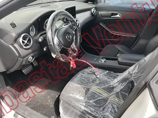 MERCEDES BENZ CLA250 2013, foto 17 de 19
