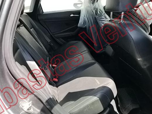 VOLKSWAGEN JETTA 2019, foto 13 de 19