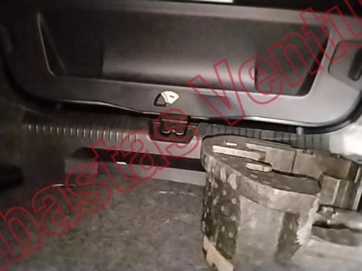 VOLKSWAGEN JETTA 2019, foto 15 de 19
