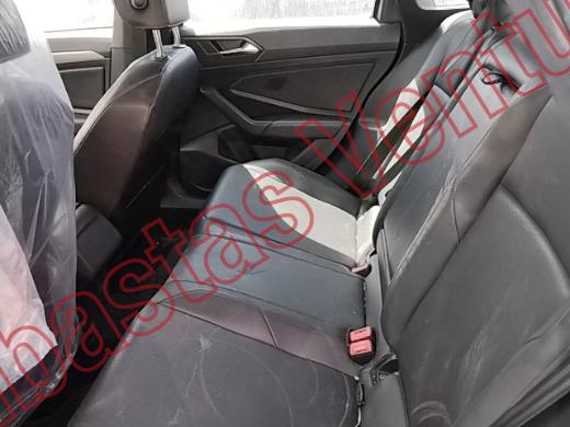 VOLKSWAGEN JETTA 2019, foto 16 de 19